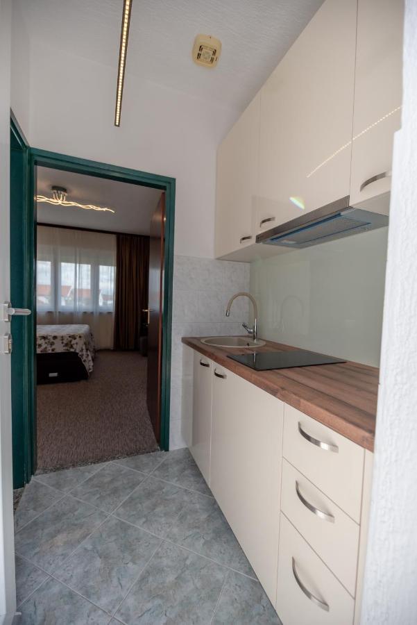 Apartmani Tome ซาดาร์ ภายนอก รูปภาพ